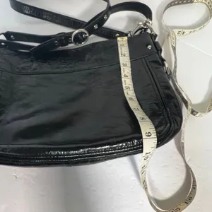 Coach Zoe Hobo Bag Womens Large Black Crinkled Patent Leather F15478‎ thumbnail 12