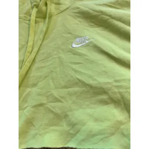 Nike Womens Cropped Hoodie Neon Yellow Lime Green Raw Hem Small Sporty Swoosh thumbnail 2