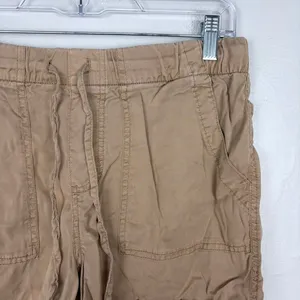 GAP Pull-On Tencel Shorts Tan Cuffed Elastic‎ Waist Breathable Small thumbnail 2