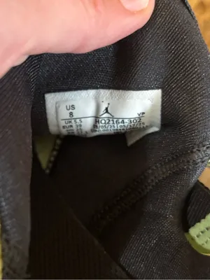 NWOT Nike women’s Jordan Trunner LX sneakers sz 8 thumbnail 5