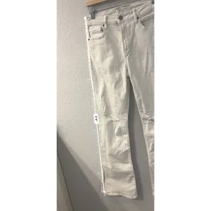 Hidden Jeans Women's‎ Size 26 White Denim Flare Leg w/Side Slits thumbnail 6