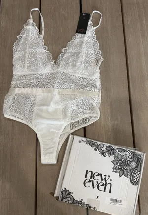 New‎ Even White Small Lingerie Teddy Bodysuit Lace Boho Chic Sexy Festival Wear thumbnail 1