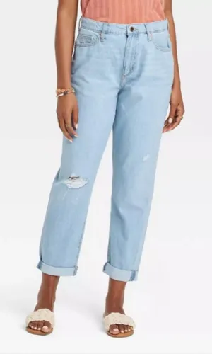 Universal Threads NWT Mid-Rise Boyfriend Jeans Size 12 thumbnail 1