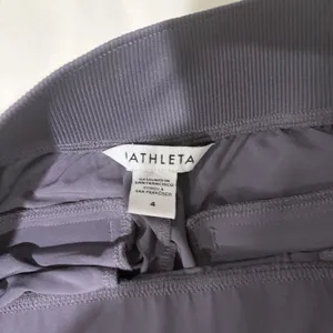 Athleta Brooklyn Mid Rise Ankle Pants Size 4 Dusty Purple Womens‎ Lightweight thumbnail 6