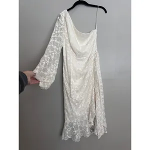 Keepsake The Label White Lace One Shoulder Ruffle Dress XS Retrospect Wedding‎ thumbnail 7