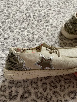 Hey Dude Shoes thumbnail 2