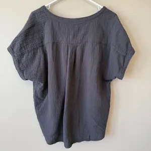 Faherty Women 100% Cotton Gauze Henley Top XL Grey Short Sleeve Casual Chic Boho thumbnail 8