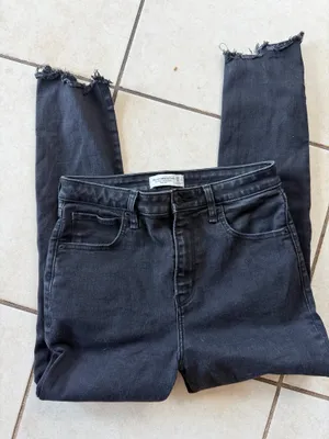 Abercrombie Jeans Curve Love Straight High-Rise thumbnail 1