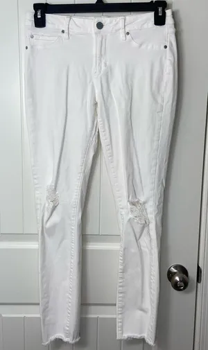 Articles of Society women’s white distressed hem ripped skinny‎ stretch jeans 28 thumbnail 1