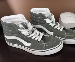 Green High-Top Vans thumbnail 1