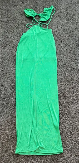 Showpo Green Cut Out Maxi Dress thumbnail 3