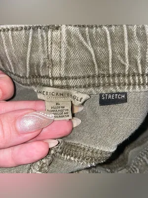 American Eagle Outfitters Olive Drawstring High-Rise Casual Shorts thumbnail 6
