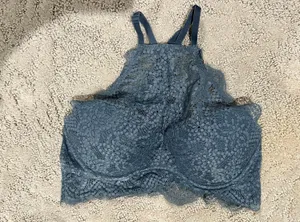 PINK Victoria’s Secret Bralett thumbnail 1