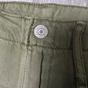 Levi’s Baggy Dad Cargo Tencel Pants Green thumbnail 3