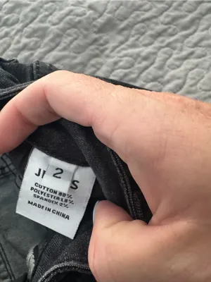 Slim Fit Distressed Women’s Black Jeans thumbnail 3