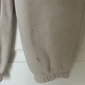 Nike Cream and Tan Jogger Sweatpants High-Waisted Elastic Waist thumbnail 4