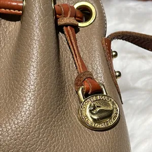 Dooney & Bourke Pebble Grain Drawstring Bucket Bag‎ Crossbody Fisherman Core B89 thumbnail 7