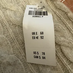Abercrombie & Fitch White Cable Knit Sweater thumbnail 4