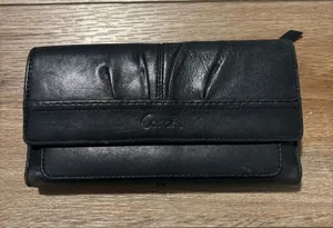 Vintage Coach Black Leather Wallet thumbnail 1