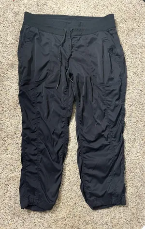 The North Face Women’s Capri Pants thumbnail 1