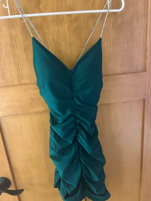 Homecoming dress thumbnail 4
