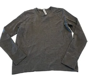 Lululemon Gray Long Sleeve Workout Top Shirt Size‎ 6 thumbnail 1