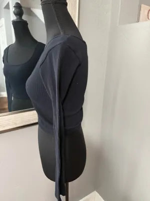 Zara Black Ribbed Scoop Neck Long Sleeve Crop Size M/L. thumbnail 3