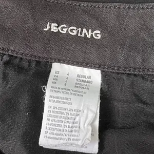 American Eagle Size 4 Black Stretch Distressed Denim Jeans Jegging Skinny Emo thumbnail 7