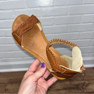 ModCloth Bamboo Sandals thumbnail 3