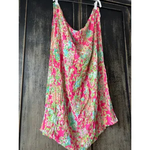 Lilly Pulitzer Riley Infinity Loop‎ Scarf in PINK FLORAL Print Rayon Soft thumbnail 2
