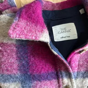 Aritzia the Ganna Wilfred free Pink Wool Plaid Cropped Jacket boxy small thumbnail 12