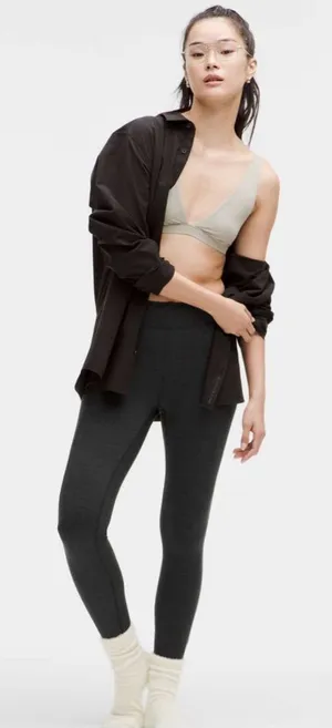 Lululemon‎ soft sueded high rise tight 2 black NWOT thumbnail 1