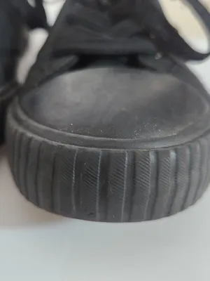 Levi’s Womens Black Canvas Lace-Up Sneakers Size 9 thumbnail 2