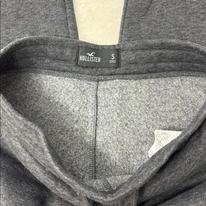 Hollister Dark Gray Women's‎ Joggers size S thumbnail 8