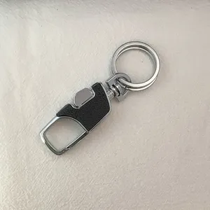 Car Keychain Carabiner Keychain for Men Women Double Key Rings thumbnail 3