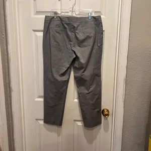 Banana Republic Martin Fit Gray Ankle Pants Women's Size 12‎ Career Casual thumbnail 5