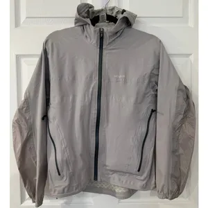 Patagonia Women’s Hooded‎ Windbreaker Jacket Gray Full Zip Pockets Size S thumbnail 1