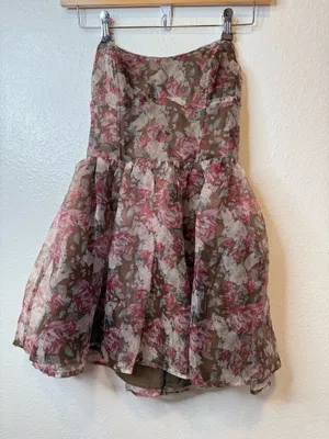 Storia Strapless Sweetheart Corset Top Puff Babydoll Dress in Fall Rose Size S thumbnail 1