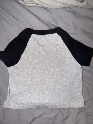 Brandy Melville Top thumbnail 3