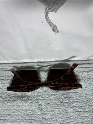 Brown Tortoiseshell Ladies Sunglasses with Brown Lenses NWT thumbnail 3