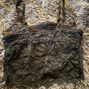 SO | Pretty Little Layers - Black Lace Camisole Top - Size XS - NWOT thumbnail 3
