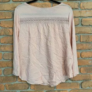 LOFT Womens Small Top Blush‎ Pink Long Sleeve Crochet Lace Trim Blouse Feminine thumbnail 2