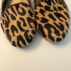 UGG Australia Blyss‎ calf hair Leopard Print Flats size 8 thumbnail 3