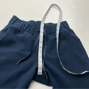 Lululemon On The Fly Crop Pants Womens‎ Size 2 Navy Blue 23" Inseam Athleisure thumbnail 9