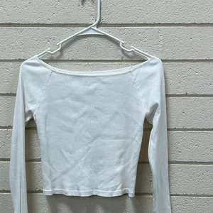 Brandy Melville White Off the Shoulder Long Sleeve Top one size thumbnail 8