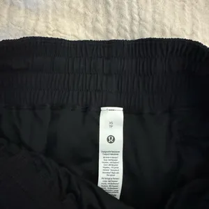 Lululemon shake it out high rise running short thumbnail 4