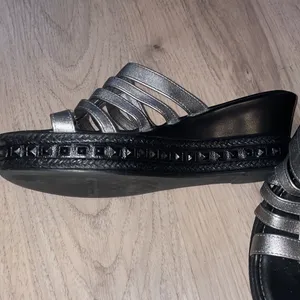 Italian Shoemakers sandals in silver size 10 thumbnail 6