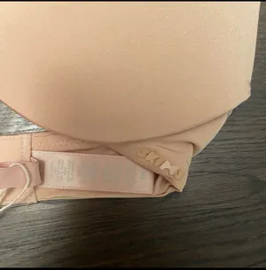 SKIMS NWT Body Push-Up Bra MICA 30D *SMALL FLAW* thumbnail 4
