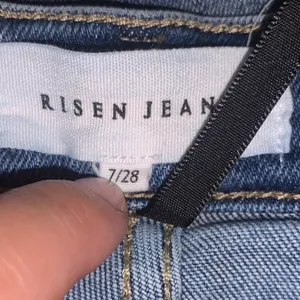 Risen Jeans Relaxed High Waist Stretch Jeans 7/28 thumbnail 10