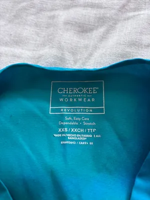 Cherokee Scrubs thumbnail 3